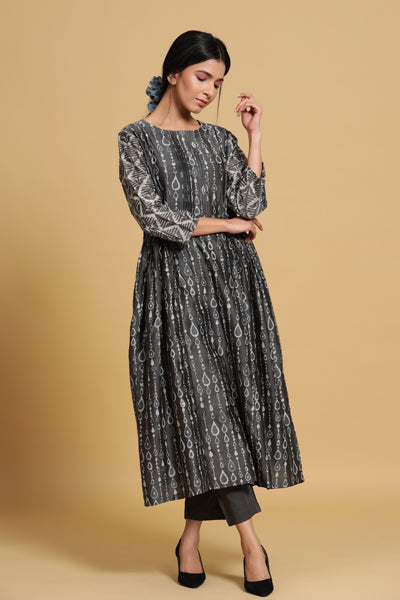 Charcoal dabu side flounce kurta